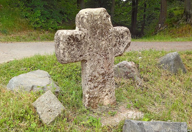 Harz Bilder Das S  hnekreuz bei S  lzhayn